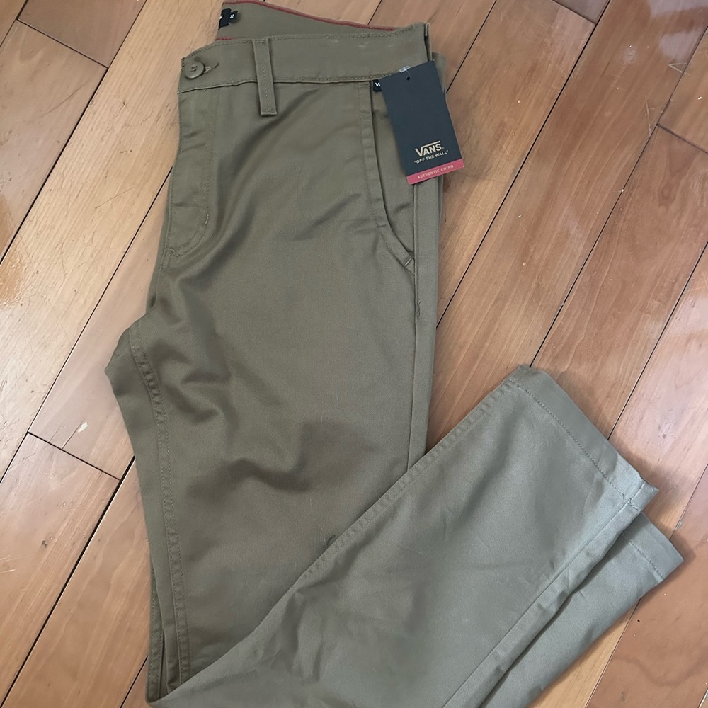 Men’s size 32 chino pants slim fit